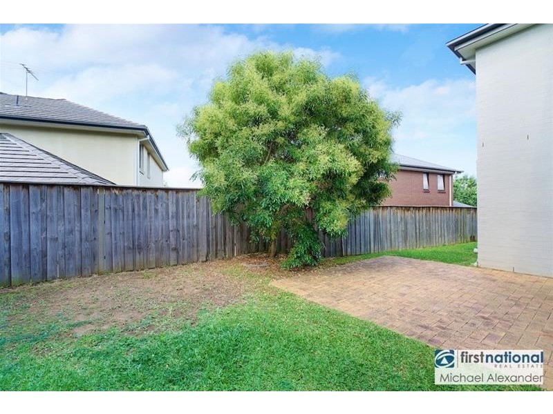 4 Linn Street, Campbelltown NSW 2560