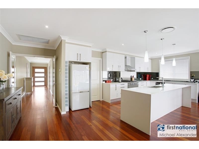 27 Holland Drive, Spring Farm NSW 2570