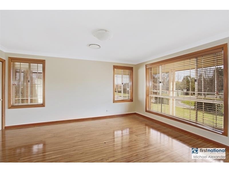 2 Vannon Circuit, Currans Hill NSW 2567