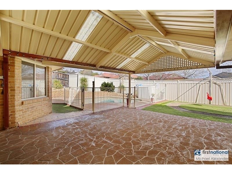 2 Vannon Circuit, Currans Hill NSW 2567