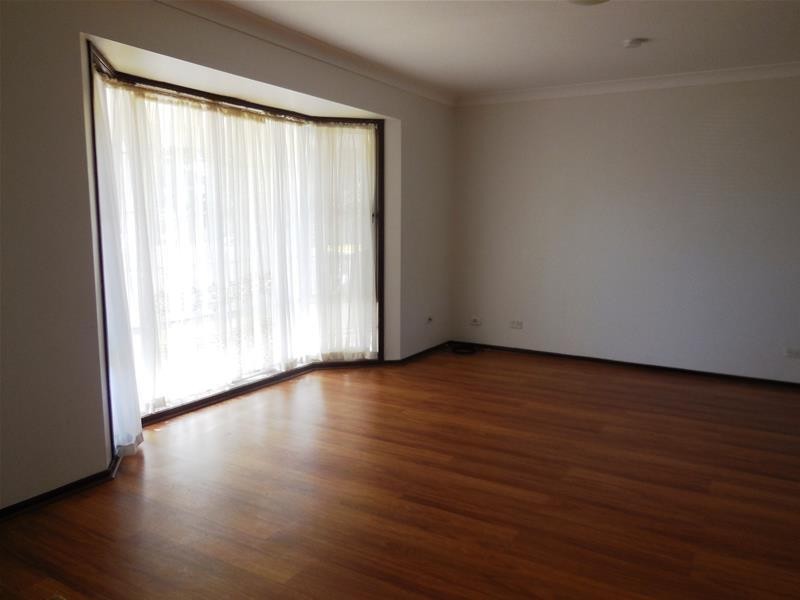 7 Boythorn Avenue, Ambarvale NSW 2560