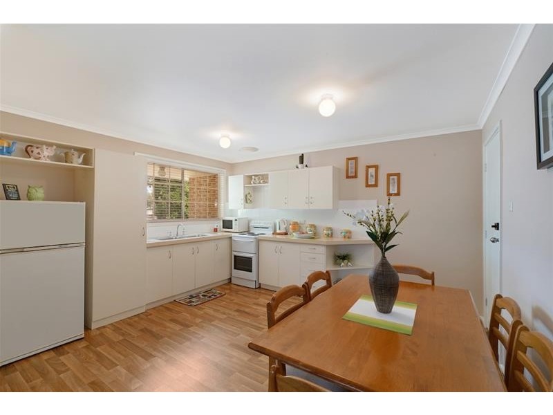 216 Welling Drive, Mount Annan NSW 2567