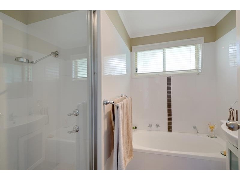 216 Welling Drive, Mount Annan NSW 2567