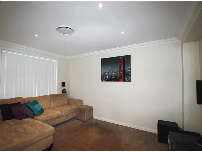 17 Budgen Circuit, Harrington Park NSW 2567