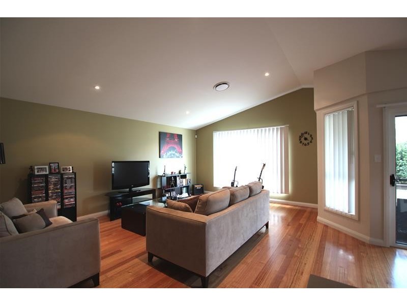 17 Budgen Circuit, Harrington Park NSW 2567