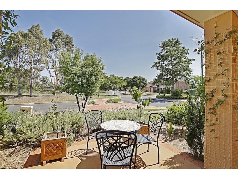 1 Lakeland Circuit, Harrington Park NSW 2567