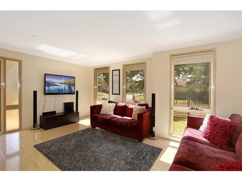 1 Lakeland Circuit, Harrington Park NSW 2567