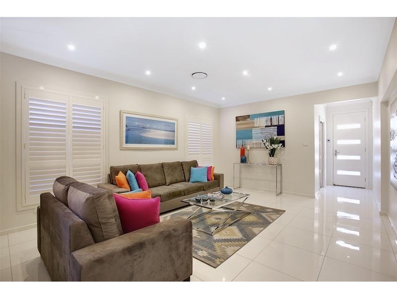 322 South Circuit, Oran Park NSW 2570