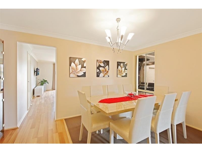 11 St Clare Place, Blair Athol NSW 2560