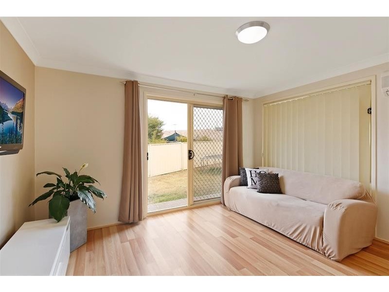 11 St Clare Place, Blair Athol NSW 2560