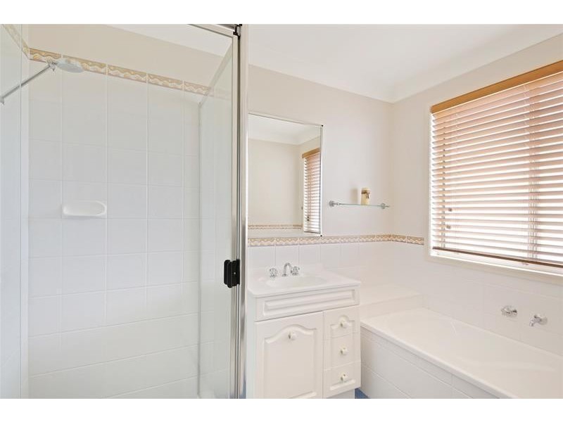 11 St Clare Place, Blair Athol NSW 2560