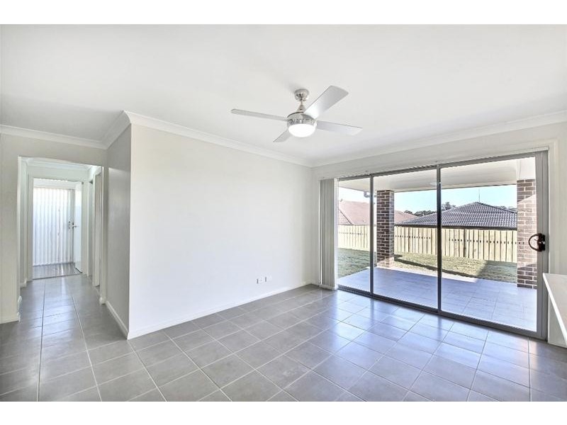 209 Plymouth Boulevard, Spring Farm NSW 2570