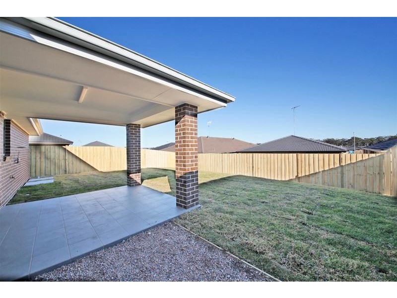 209 Plymouth Boulevard, Spring Farm NSW 2570