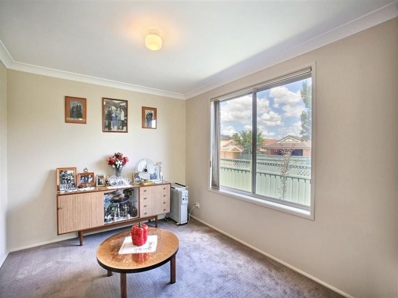 16 The Boulevard, Harrington Park NSW 2567