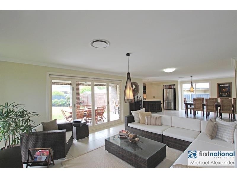 1 Reedy Place, Camden Park NSW 2570