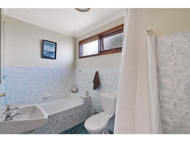 4 McCrae Drive, Camden South NSW 2570