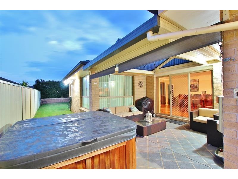 12 Lincoln Grove, Harrington Park NSW 2567