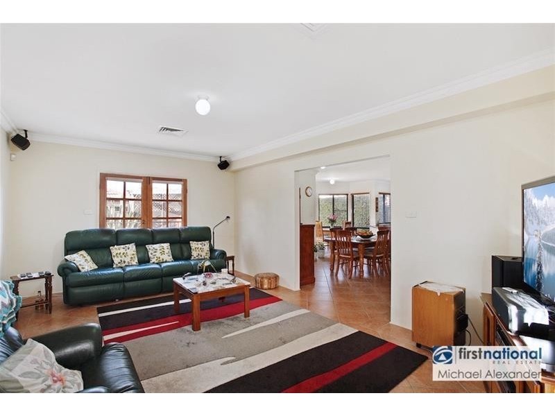 3 Hibernia Place, Harrington Park NSW 2567