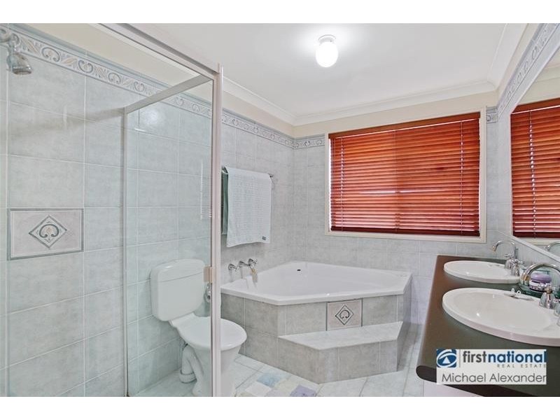 3 Hibernia Place, Harrington Park NSW 2567