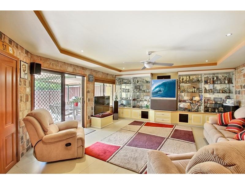 25 Dunkeld Place, St Andrews NSW 2566