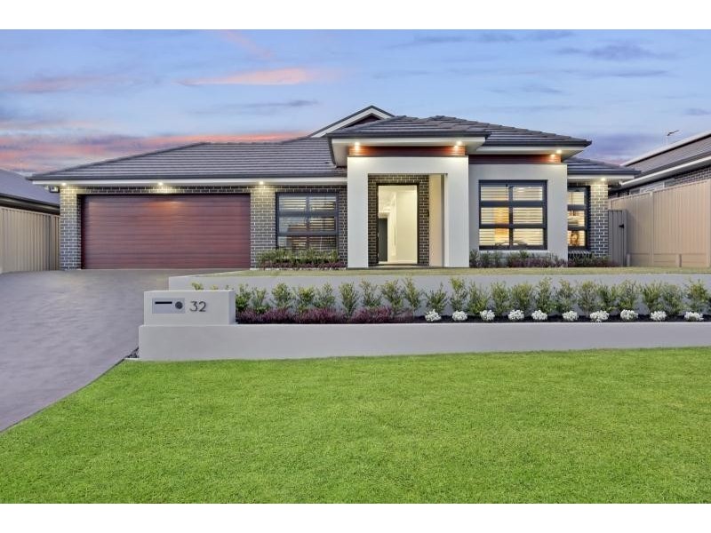32 Doolan Crescent, Harrington Park NSW 2567