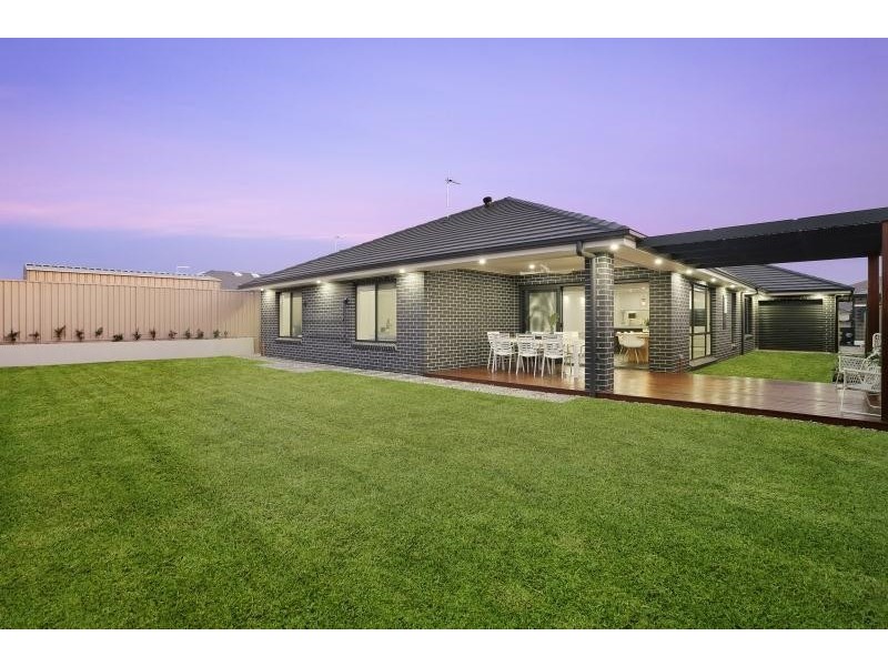 32 Doolan Crescent, Harrington Park NSW 2567