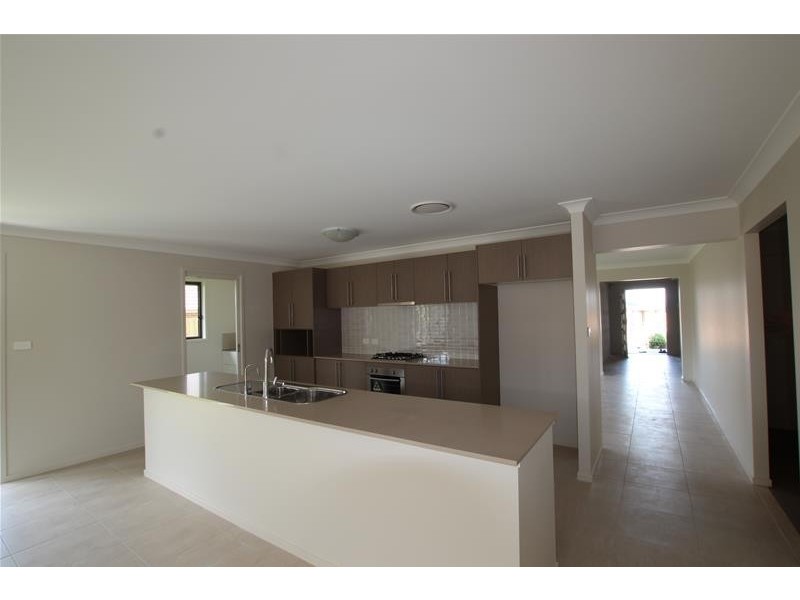 6 Rensberg Way, Edmondson Park NSW 2174