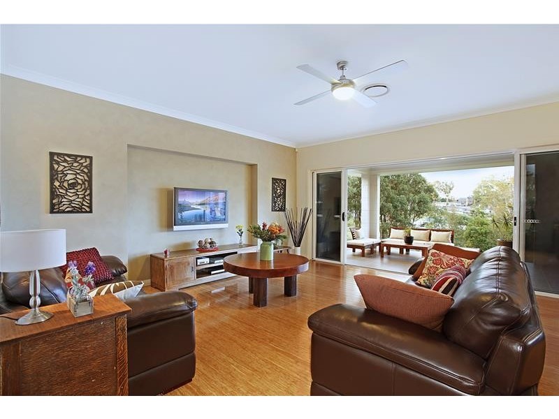 20 Yewens Circuit, Grasmere NSW 2570