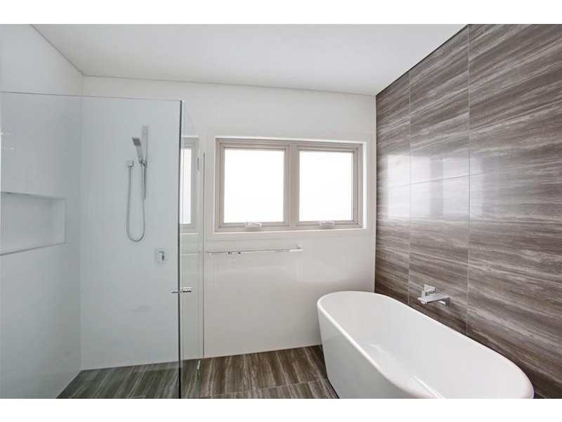 5 Lowry Close, Harrington Park NSW 2567