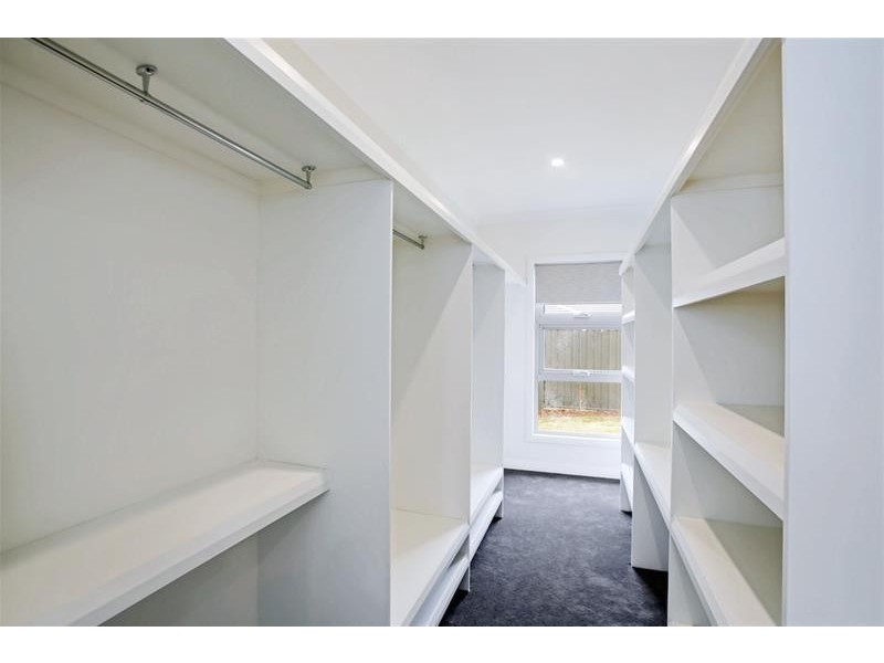 5 Lowry Close, Harrington Park NSW 2567