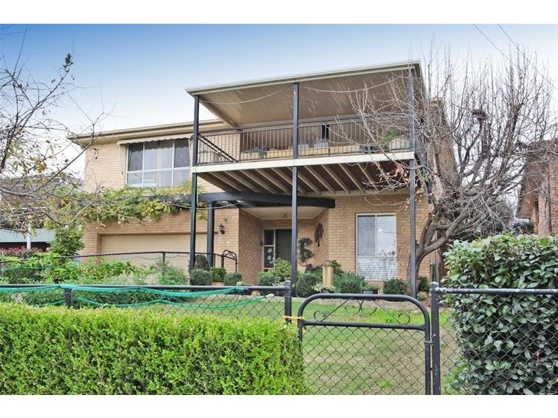 9 Belgenny Avenue, Camden NSW 2570