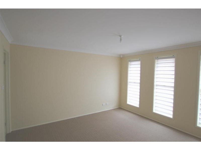 22 Agostini Circuit, Oran Park NSW 2570