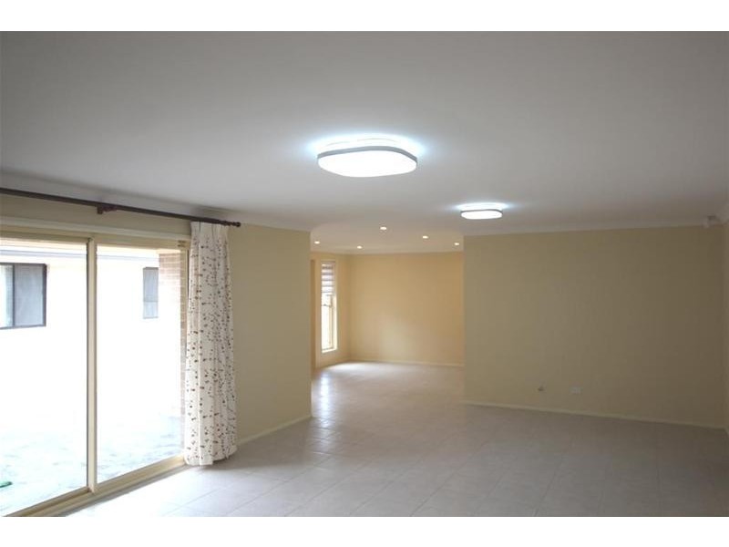 22 Agostini Circuit, Oran Park NSW 2570