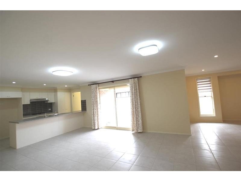 22 Agostini Circuit, Oran Park NSW 2570