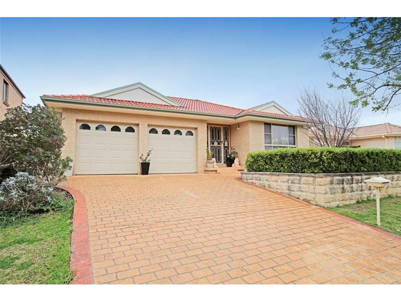 20 Lincoln Grove, Harrington Park NSW 2567
