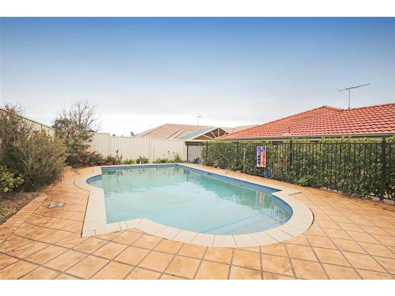 20 Lincoln Grove, Harrington Park NSW 2567