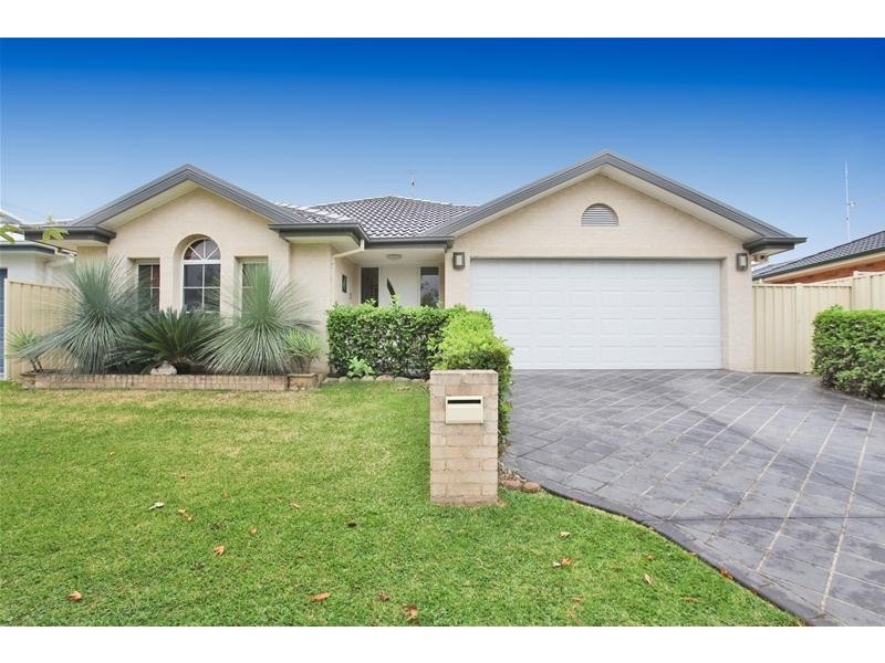 23 Budgen Circuit, Harrington Park NSW 2567