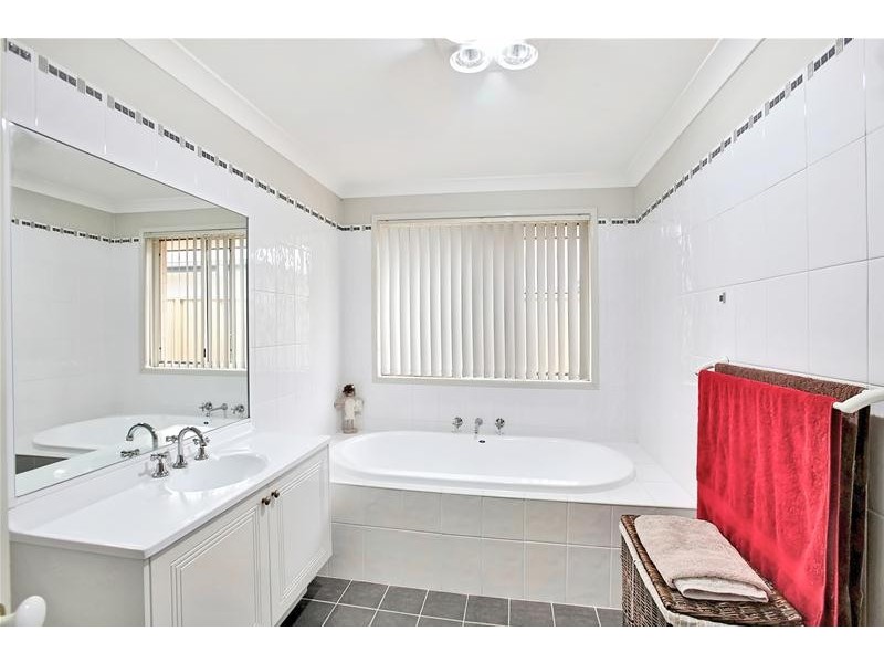 23 Budgen Circuit, Harrington Park NSW 2567