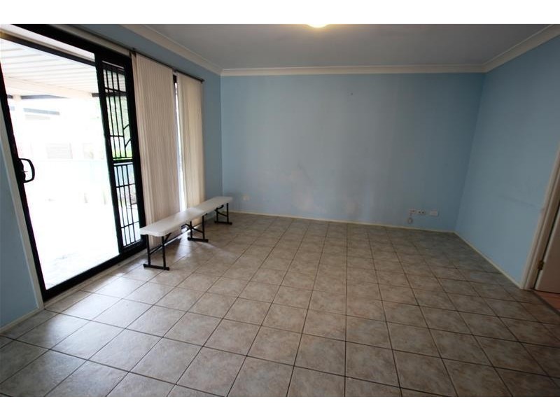 15 Bottlebrush Street, Mount Annan NSW 2567