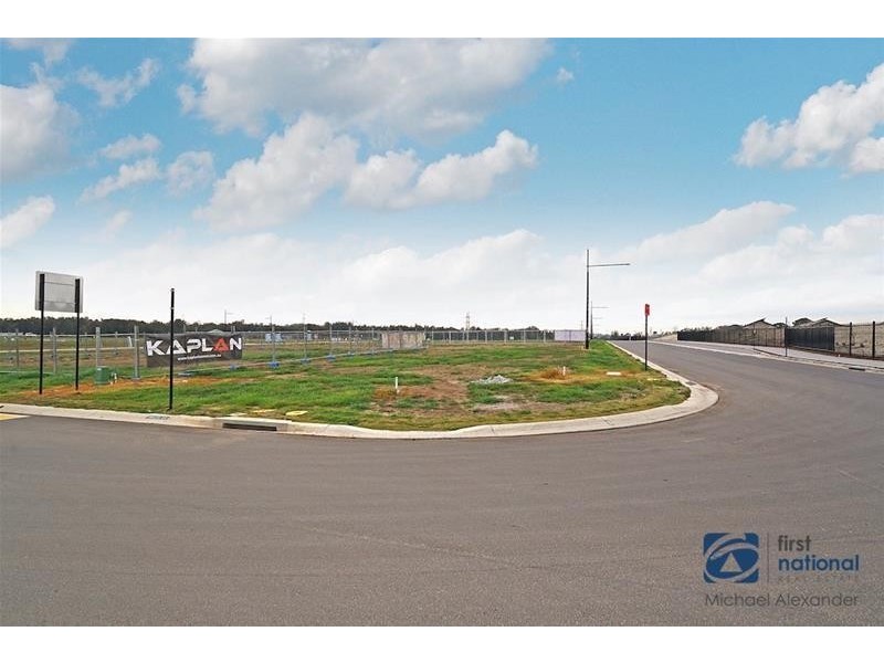 2 Phillips Avenue, Oran Park NSW 2570