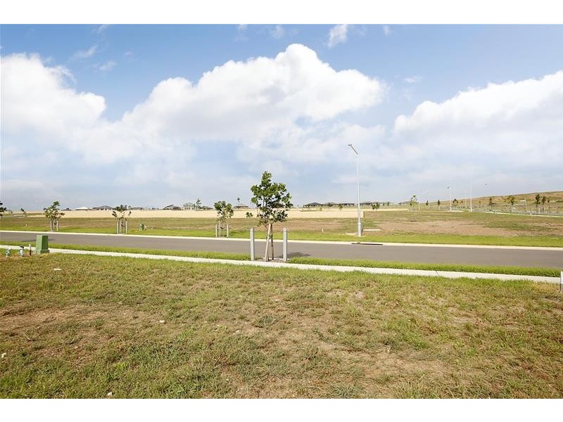 4111 Richards Loop, Oran Park NSW 2570