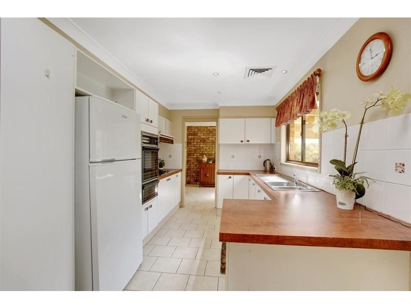 42 Wilson Crescent, Narellan NSW 2567