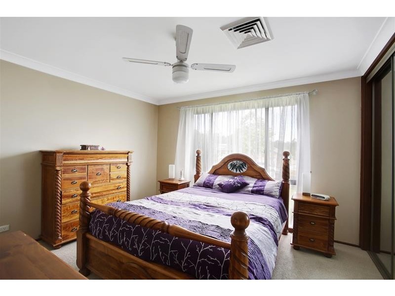 42 Wilson Crescent, Narellan NSW 2567