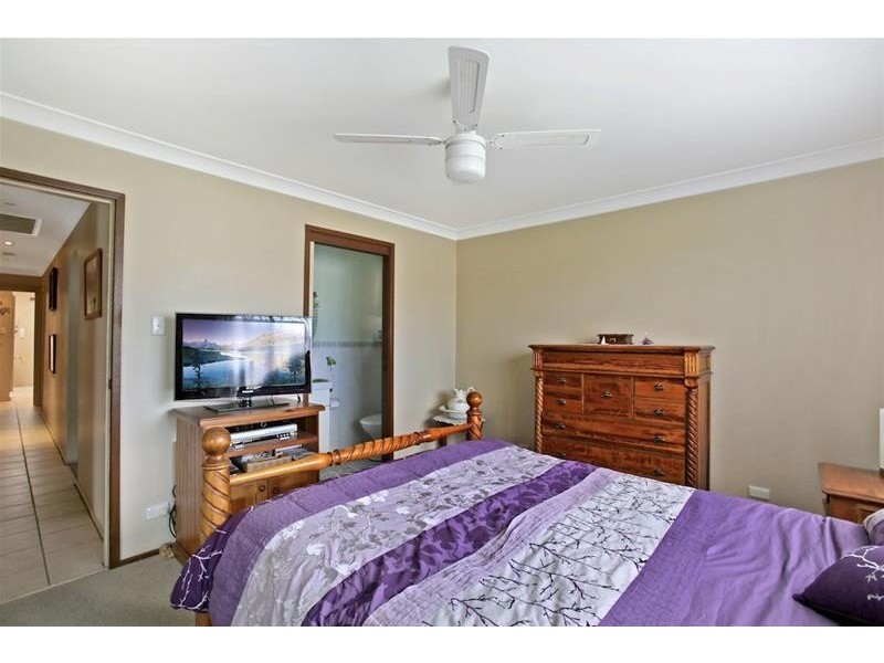 42 Wilson Crescent, Narellan NSW 2567