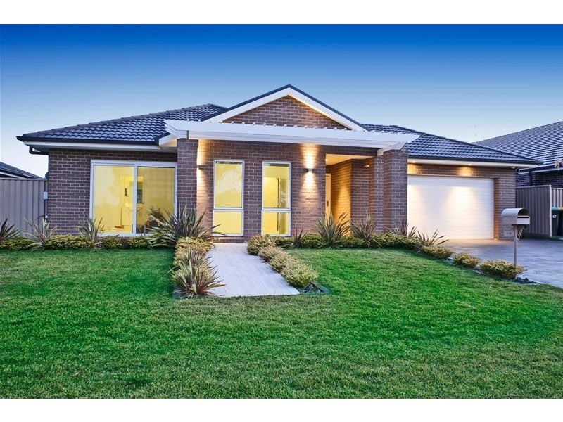 60 Cameron Circuit, Harrington Park NSW 2567