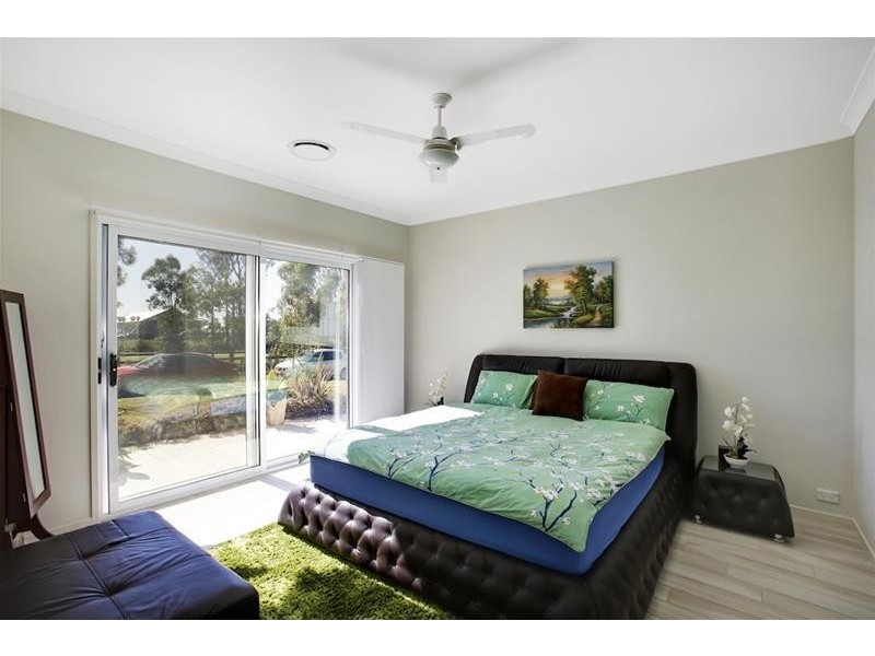 60 Cameron Circuit, Harrington Park NSW 2567