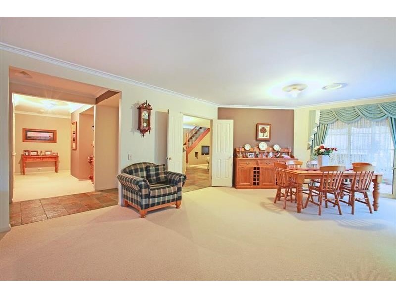 8 Kinnear Street, Harrington Park NSW 2567