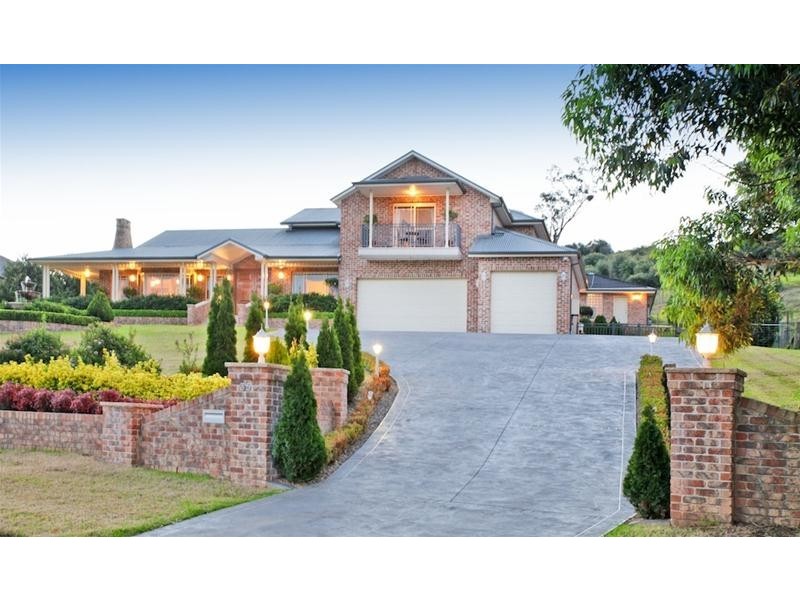 35 The Outlook, Kirkham NSW 2570