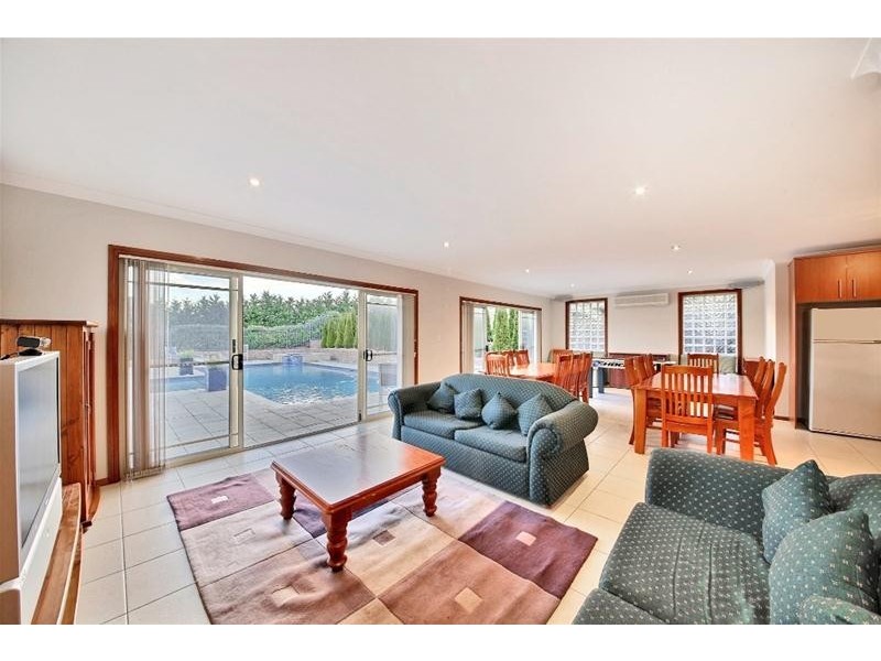 35 The Outlook, Kirkham NSW 2570