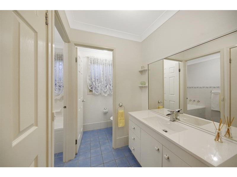 6 Crain Court, Harrington Park NSW 2567